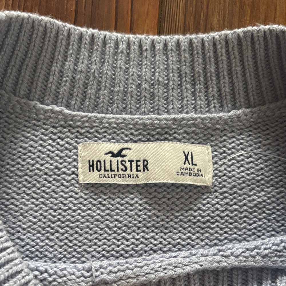 Hollister Women's Blue & Soft White Boxy  Striped Crewneck Sweater XL - Picture 2 of 5